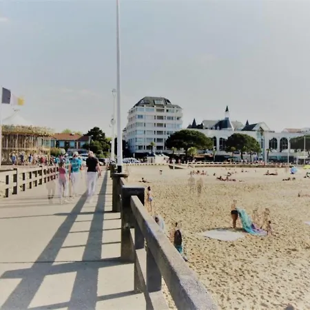 Appartement T3 Lumineux 50m Centre Avec Parking Et Wifi - Fr-1-420-60