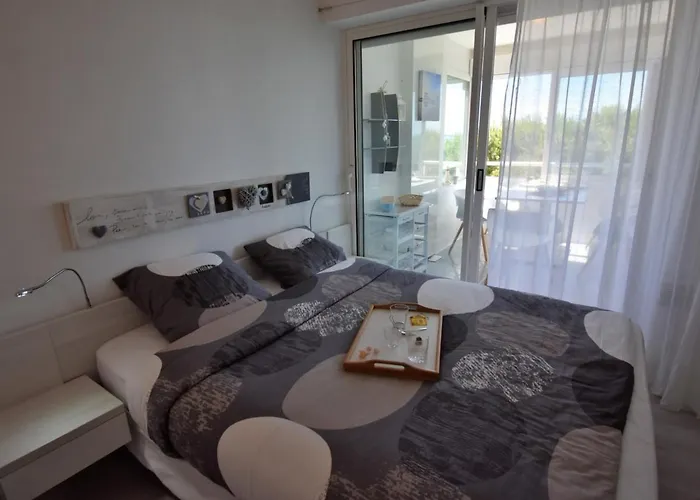 T3 Lumineux 50m Centre Avec Parking Et Wifi - Fr-1-420-60 Apartment